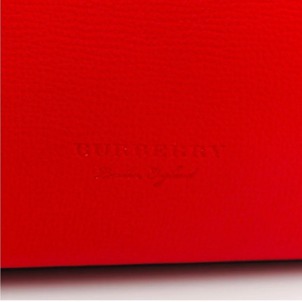 BURBERRY Reversible Haymarket Check Tote Red Leather & Plaid Dust Bag & Charm - Picture 11 of 14